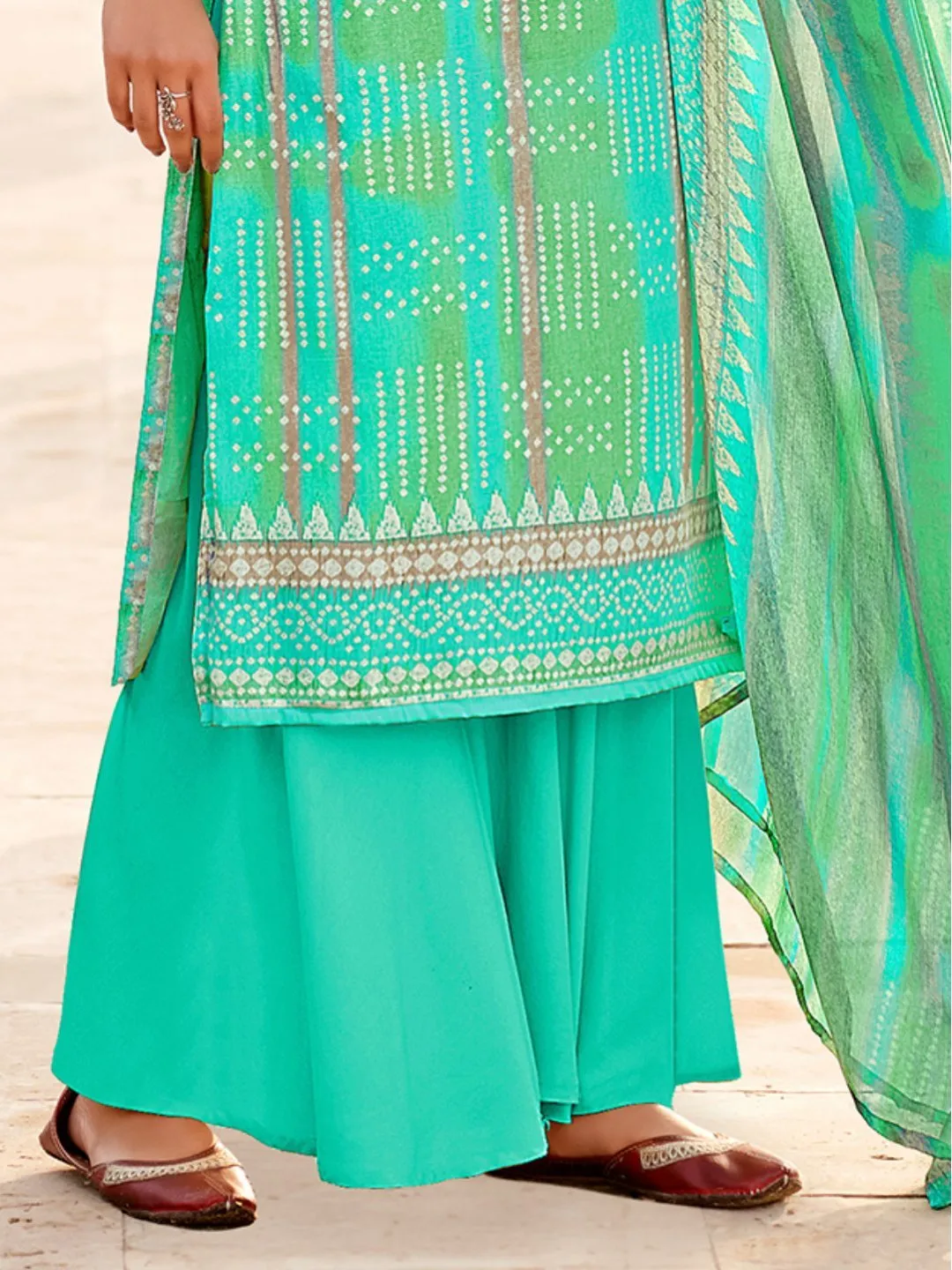 Cotton Printed Green Un-Stitched Suit with chiffon Dupatta