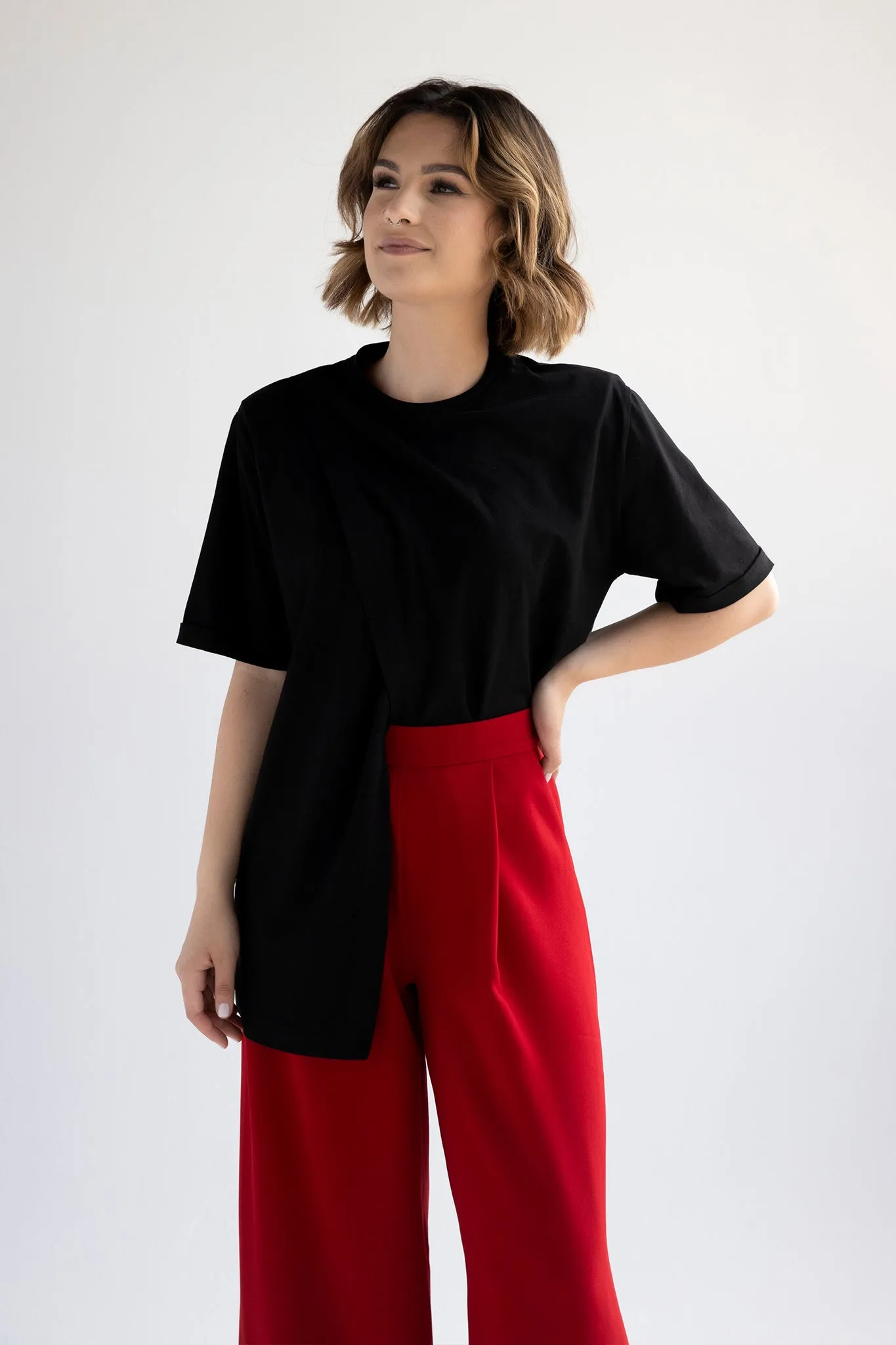 High waist wide leg pleated pants in red