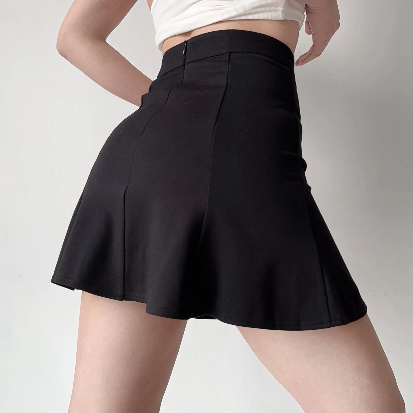 Wenkouban - New Moment High-Waisted Skirt